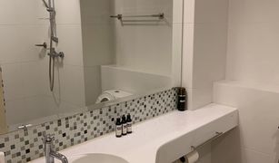 1 Bedroom Condo for sale in Wong Sawang, Bangkok Centric Scene Ratchavipha