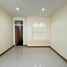 3 Bedroom Townhouse for rent in Bangkok Christian College, Si Lom, Thung Wat Don