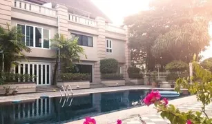 3 Bedrooms Townhouse for sale in Phra Khanong, Bangkok Ban Suan Kasemsuwan