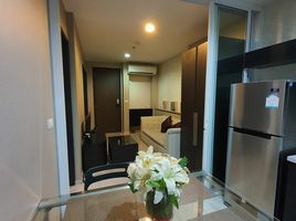 1 Schlafzimmer Wohnung zu verkaufen im Rhythm Sukhumvit 44/1, Phra Khanong