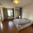 3 спален Кондо в аренду в Cross Creek, Phra Khanong Nuea