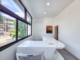 645 m² Office for rent at Jomtien Beach Paradise, Nong Prue, Pattaya
