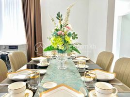 4 Schlafzimmer Penthouse zu vermieten im Modern Penthouse For Rent in Chamkarmon Area, Tuol Svay Prey Ti Muoy, Chamkar Mon
