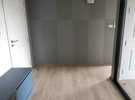 1 спален Кондо в аренду в Larissa Condo Phraeksa 5, Phraeksa