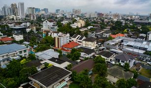 5 Schlafzimmern Penthouse zu verkaufen in Phra Khanong Nuea, Bangkok Beverly Hills Mansion