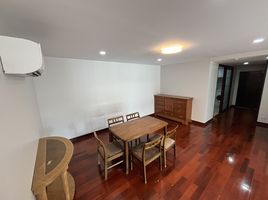 2 Schlafzimmer Appartement zu vermieten im Urbana Sukhumvit 15, Khlong Toei Nuea