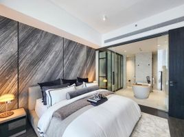 2 спален Кондо на продажу в Tait Sathorn 12, Si Lom