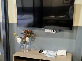 1 Bedroom Condo for sale at XT Huaikhwang, Din Daeng, Din Daeng