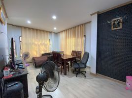 ขายวิลล่า 4 ห้องนอน ใน ทวีวัฒนา กรุงเทพมหานคร, ศาลาธรรมสพน์, ทวีวัฒนา, กรุงเทพมหานคร