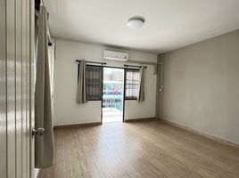 2 Bedroom Townhouse for rent at Sintawee Villa, Bang Mot