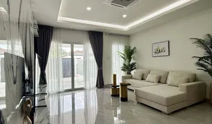4 Schlafzimmern Villa zu verkaufen in Nong Prue, Pattaya Eakmongkol Chaiyapruek 2