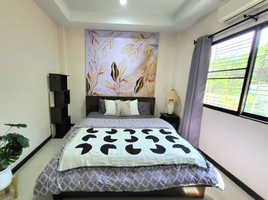 4 Schlafzimmer Villa zu vermieten in Bang Lamung, Pattaya, Bang Lamung