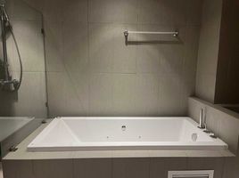 3 спален Кондо на продажу в The Resort Condominium , Chang Phueak