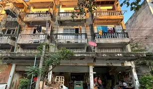 Lahan, Nonthaburi Pinthongland Factory Village တွင် 3 အိပ်ခန်းများ Whole Building ရောင်းရန်အတွက်