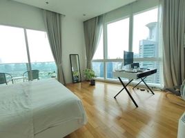 3 спален Кондо в аренду в Millennium Residence, Khlong Toei