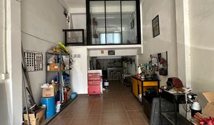 2 Bedrooms Townhouse for sale in Don Mueang, Bangkok 