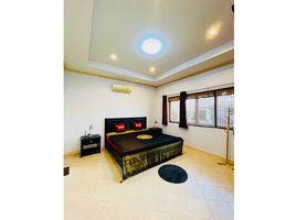 3 Schlafzimmer Villa zu verkaufen im Wararom Village Khao Tao, Wang Phong