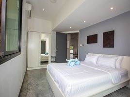 3 спален Кондо на продажу в J.C. Hill Place Condominium, Chang Phueak