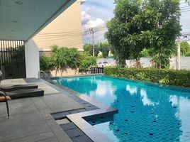 3 Bedroom House for sale at Gusto Wongwaen-Rama 5, Bang Muang