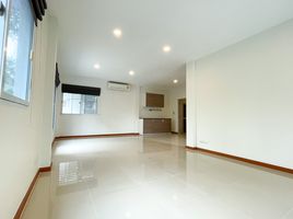 3 Schlafzimmer Haus zu verkaufen im Casa Presto Ratchaphruek-Chaengwattana, Om Kret, Pak Kret, Nonthaburi