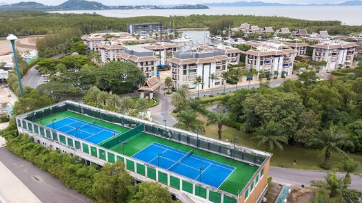 사진들 1 of the Tennis Court at Royal Phuket Marina