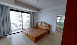 Кондо, 3 спальни на продажу в Nong Prue, Паттая Royal Cliff Garden