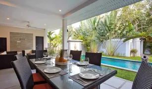3 Schlafzimmern Villa zu verkaufen in Rawai, Phuket 