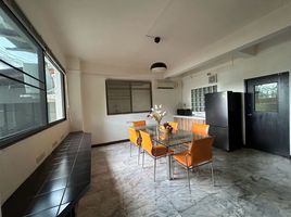 4 Schlafzimmer Haus zu vermieten in Sam Sen Nok, Huai Khwang, Sam Sen Nok