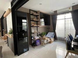 4 Schlafzimmer Haus zu vermieten im The Palm Pattanakarn, Suan Luang