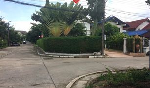 3 Bedrooms House for sale in Lak Hok, Pathum Thani 