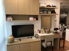 2 Schlafzimmer Appartement zu verkaufen im Bright Sukhumvit 24, Khlong Tan