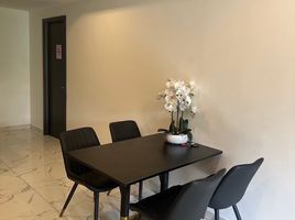 2 спален Кондо на продажу в Arcadia Center Suites, Nong Prue