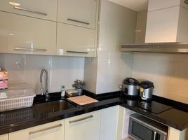 3 Bedroom Condo for rent at The Crest Sukhumvit 24, Khlong Tan