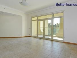 2 Bedroom Apartment for sale at Al Nabat, Shoreline Apartments, Palm Jumeirah