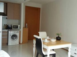 1 Bedroom Condo for rent at The Emporio Place, Khlong Tan