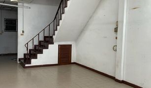 2 Bedrooms Townhouse for sale in Bang Khun Si, Bangkok Dueanthip 1