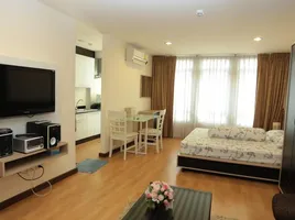 Studio Appartement zu verkaufen im The Amethyst Sukhumvit 39, Khlong Tan Nuea