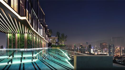 Photo 1 of the Communal Pool at One Altitude Charoenkrung