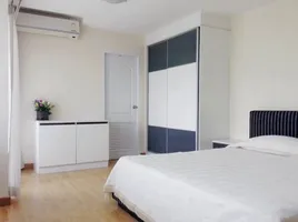 3 Bedroom Condo for rent at Charming Resident Sukhumvit 22, Khlong Toei