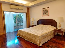 2 Bedroom Apartment for rent at Esmeralda Apartments, Thung Mahamek