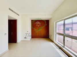 4 Bedroom House for sale at Nakheel Villas, Jumeirah Village Circle (JVC), Dubai, United Arab Emirates