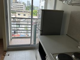 1 Schlafzimmer Wohnung zu vermieten im Lumpini Suite Sukhumvit 41, Khlong Tan Nuea, Watthana