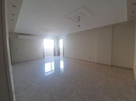 3 Schlafzimmer Appartement zu vermieten im Worood Compound, 26th of July Corridor, 6 October City