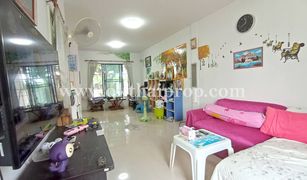 3 Schlafzimmern Reihenhaus zu verkaufen in Bang Bua Thong, Nonthaburi The Villa Bangbuathong