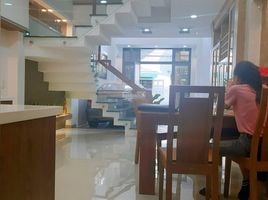 Studio Villa for sale in Ward 15, Tan Binh, Ward 15