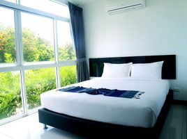 2 Bedroom Condo for sale at South Beach Condominium, Nong Prue, Pattaya