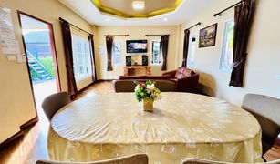 Вилла, 6 спальни на продажу в Pong, Паттая Benwadee Resort