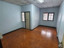 2 Schlafzimmer Reihenhaus zu verkaufen im Baan Suan Thong Villa 8, Lat Sawai