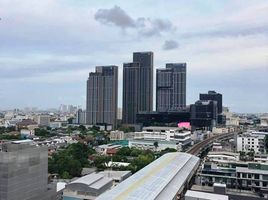 2 Bedroom Condo for rent at The Room Sukhumvit 62, Bang Chak