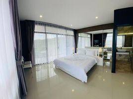 2 Schlafzimmer Wohnung zu verkaufen im Nai Harn Beach Condo, Rawai, Phuket Town, Phuket